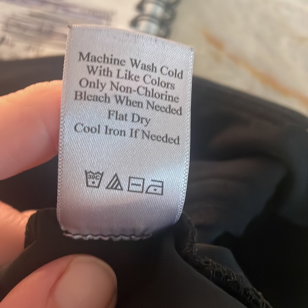 Coldwater Creek black pants 8petite - Picture 10 of 10